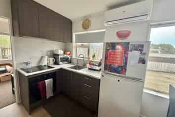 A/3 Innisowen Place, Flat Bush