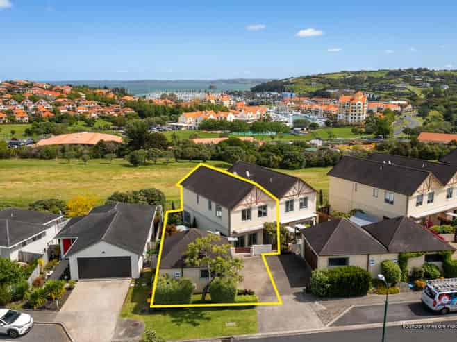 280 Alec Craig Way, Gulf Harbour