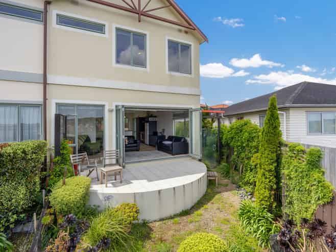 280 Alec Craig Way, Gulf Harbour