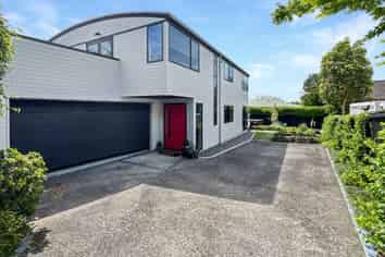 124a Calliope Road, Devonport