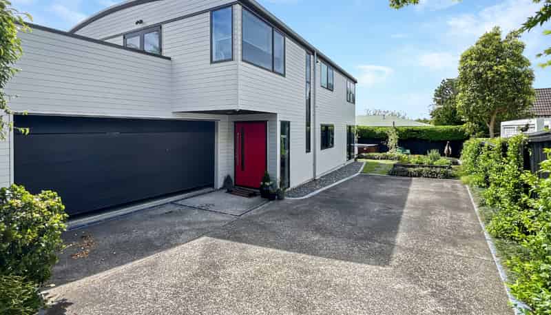 124a Calliope Road, Devonport