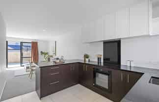 Flat 3/42 Barbour Street, Waltham