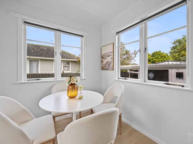 34 Johnstones Road, Otara