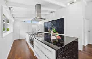 26 Pickwick Parade, Mellons Bay