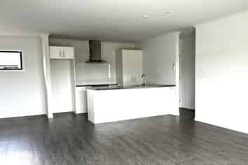 6B Brown Avenue, Carterton