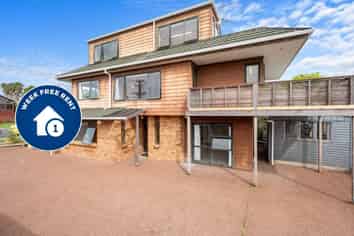 11 Moana Avenue, Belmont