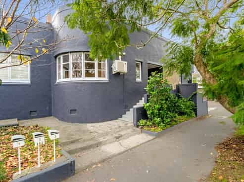 2/886 Dominion Road, Mount Eden