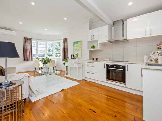 2/886 Dominion Road, Mount Eden