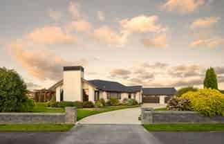 2 Kotare Grove, Cambridge