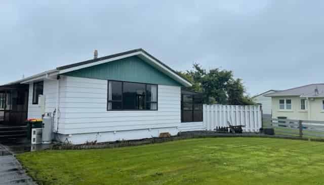 16 Kapuni Street, Manaia