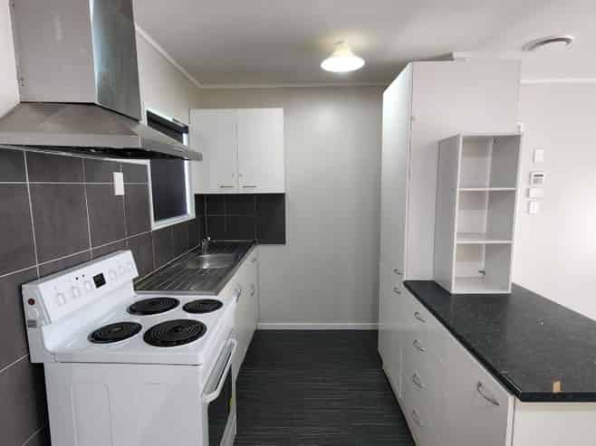 b/34 Shifnal Drive, Randwick Park