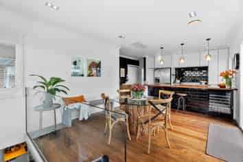 14 Temple Street, Meadowbank