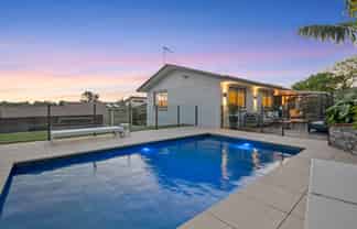 8 Greenbank Drive, Saint Johns