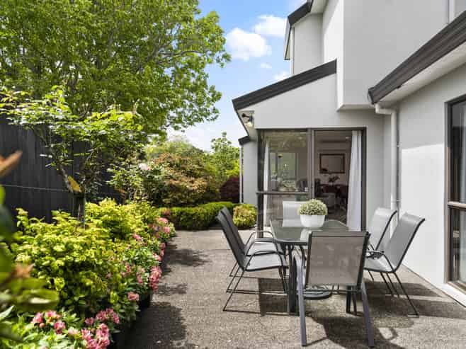 2/63 Fancourt Street, Meadowbank