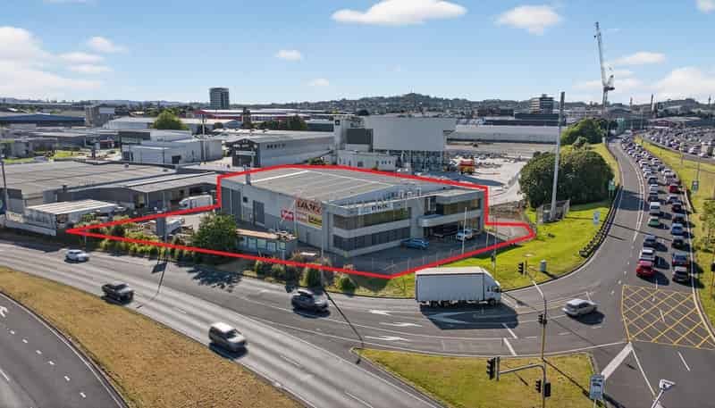 9-13 Sims Road, Penrose