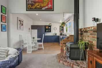 47 Richmond Street, FORBURY