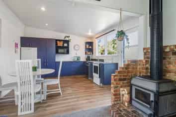 47 Richmond Street, FORBURY