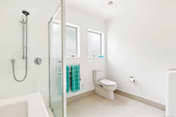 43 Holt Avenue, Torbay