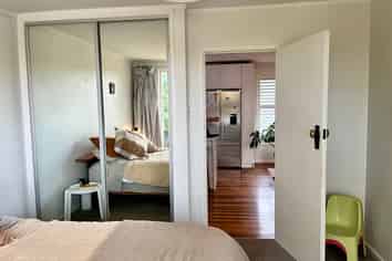 35 Sullivan Avenue, Mangere Bridge