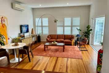 35 Sullivan Avenue, Mangere Bridge