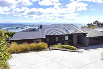 3 Stoneyridge Close, Mount Pleasant