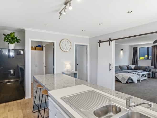 13 Bahama Crescent, Paraparaumu Beach