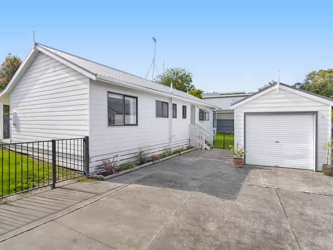 7 Eagle Place, Red Beach