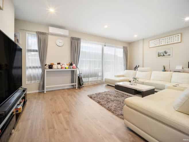 2/24 Pah Road, Epsom