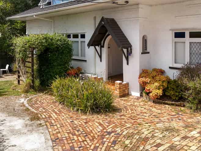 36 Rangatira Road, Birkenhead