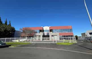 4 Kingsford-Smith Place, Mangere