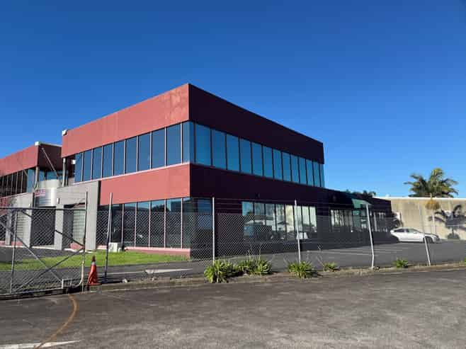 4 Kingsford-Smith Place, Mangere