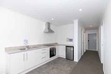 4D/188 Old Farm Road, Hamilton East