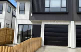 14C Stewart Gibson Place, The Gardens