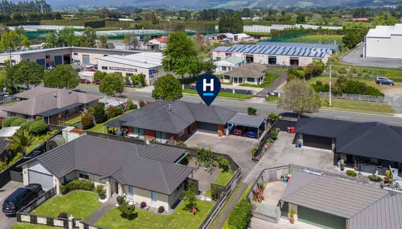 6 Maniaroa Drive, Katikati