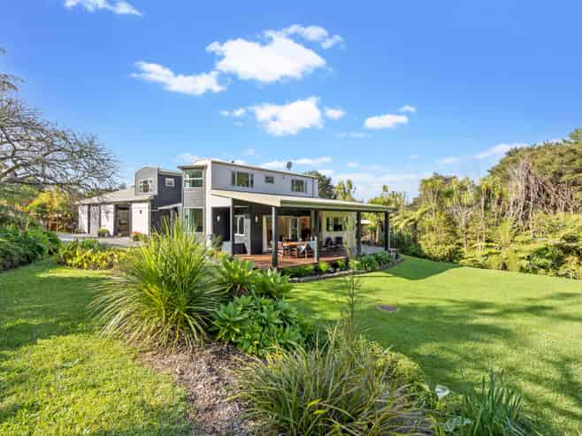149K Glengarry Road, Glen Eden