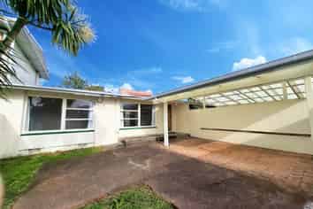 A/4 Lansdowne Street, Bayswater