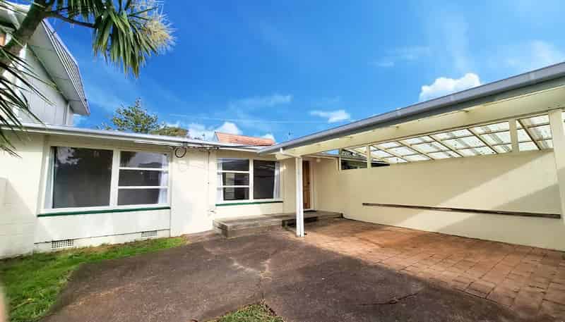 A/4 Lansdowne Street, Bayswater