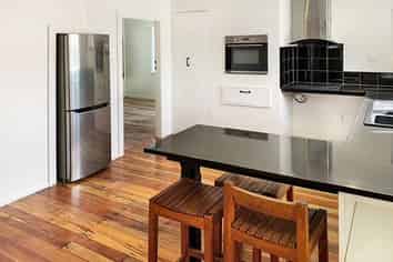 16 Seddon Street, Takaro