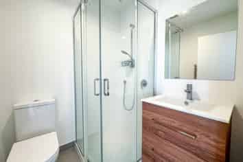 4/168 Rosebank Road, Avondale