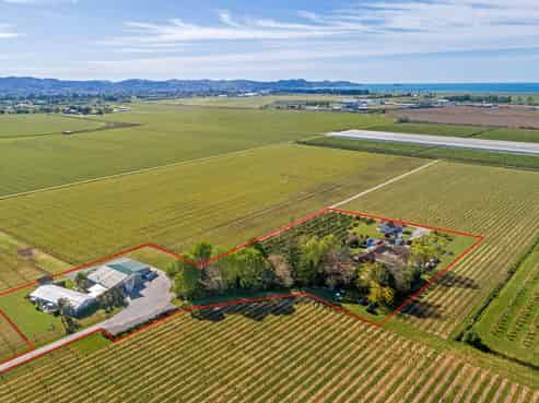 166 Main Road, Matawhero