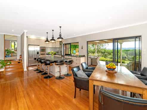 166 Main Road, Matawhero