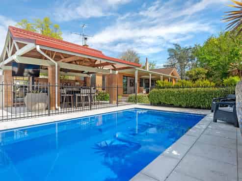 166 Main Road, Matawhero