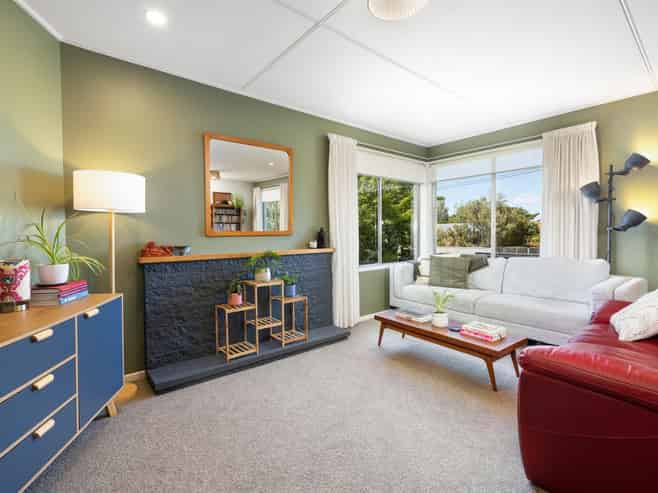 13 Farrier Grove, Featherston