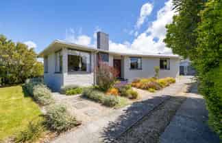 13 Farrier Grove, Featherston