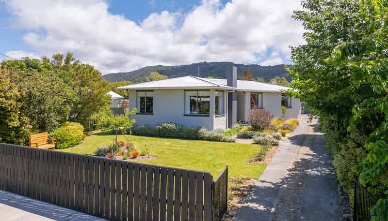 13 Farrier Grove, Featherston