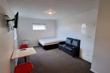 4D/52 Helena Road, Hillcrest