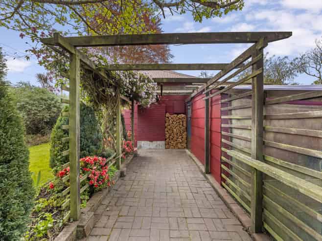 13 Hereweka Street, Portobello