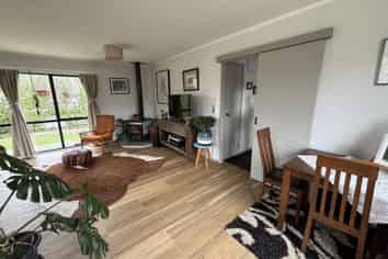 9 Rata Street, Tokomaru