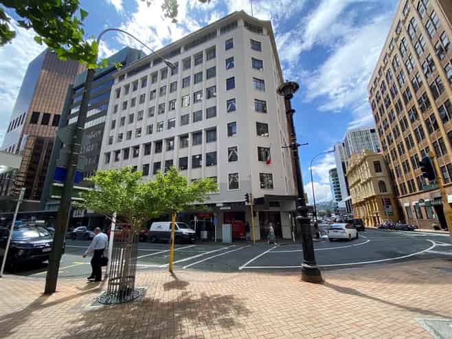 Small Suite on Featherston Street