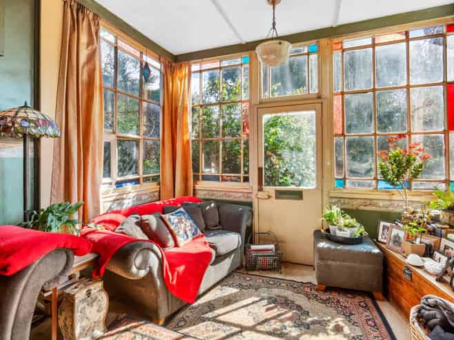 16 Mulford Street, Concord